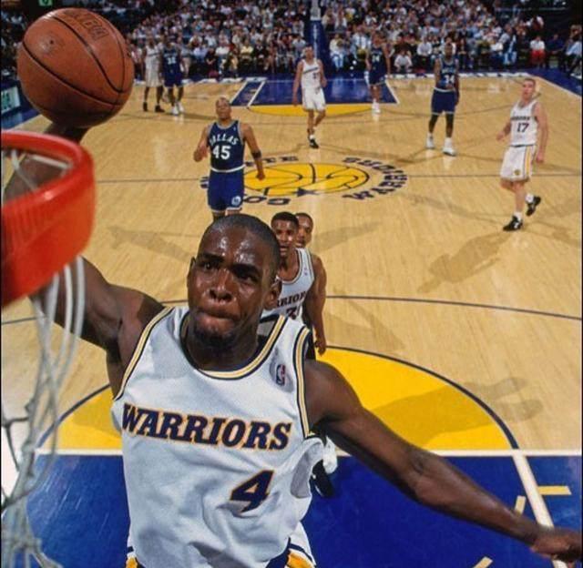 法兰克福后卫：巴萨的比赛风格非常大胆，你会欣赏他们的水平（法兰克福后卫称赞巴萨：打法大胆，水平令人欣赏）