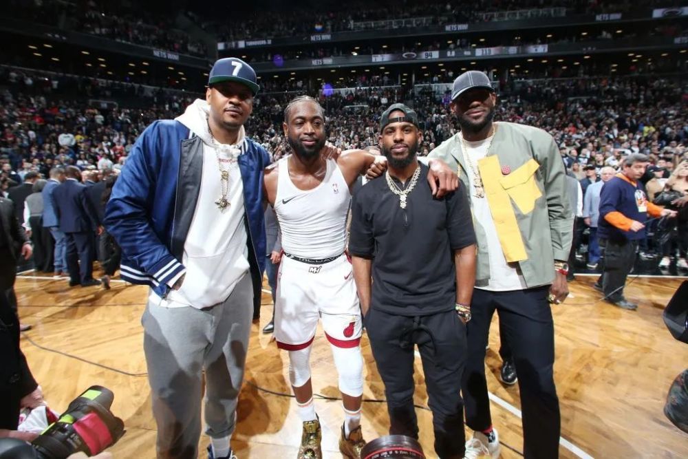 20岁264天！奥莱利是24年来破皇马球门最年轻英超球员（年仅20岁264天，奥莱利成24年来攻破皇马球门最年轻的英超球员）