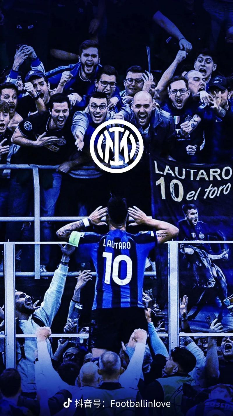 卡尔：我一直在提高右脚技术，能在17岁欧冠进球意义重大（卡尔：专注提升右脚能力，17岁欧冠破门意义非凡）