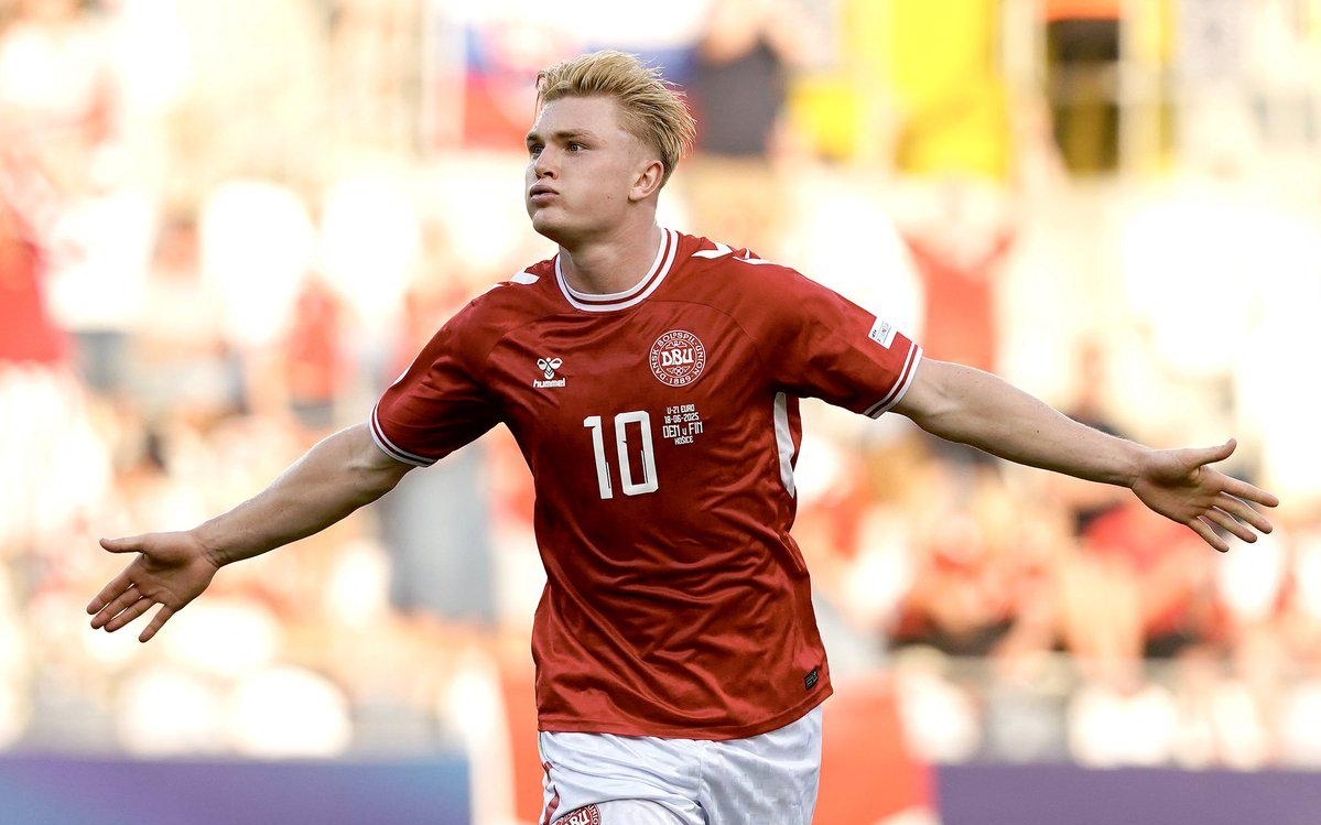 托莫里：在米兰感到被重视和支持；继续努力争取重回英格兰队（托莫里：在米兰倍感重视与支持，将继续奋战争取重返英格兰队）