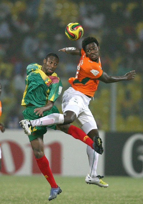 快船双核心合砍60+（快船双核联手狂砍60+）