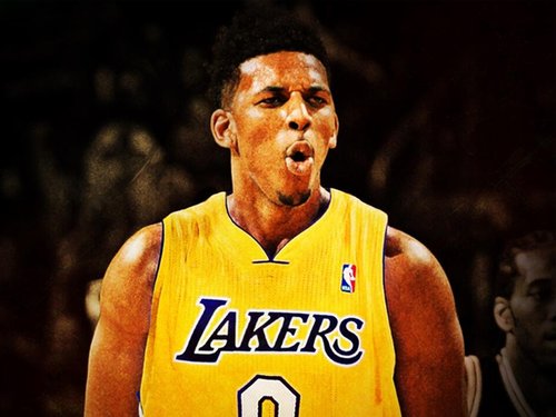 11场输8场，利物浦是自9月底以来五大联赛输球场次最多的队（近11场败8场，利物浦自9月底以来成五大联赛输球最多球队）